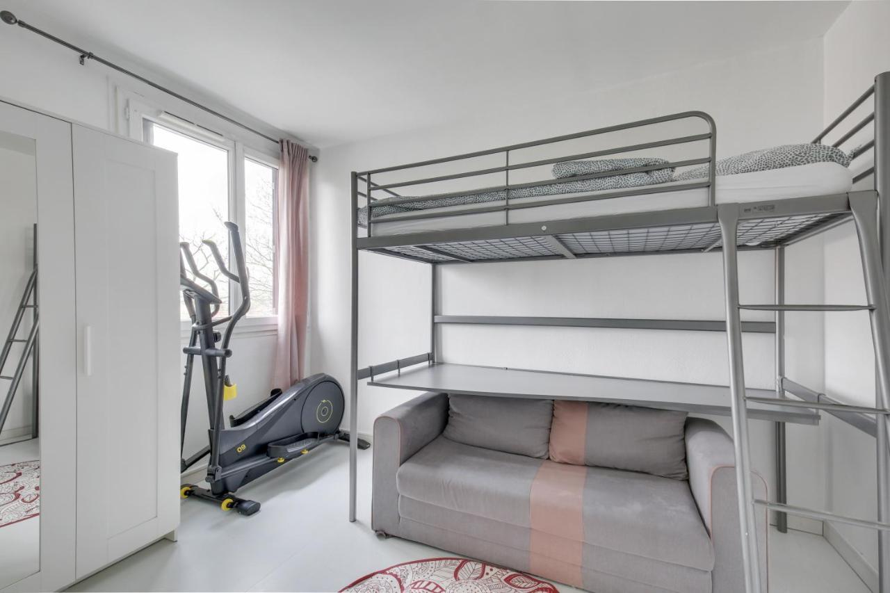 Budget Apart Near Paris Franconville  Exterior photo